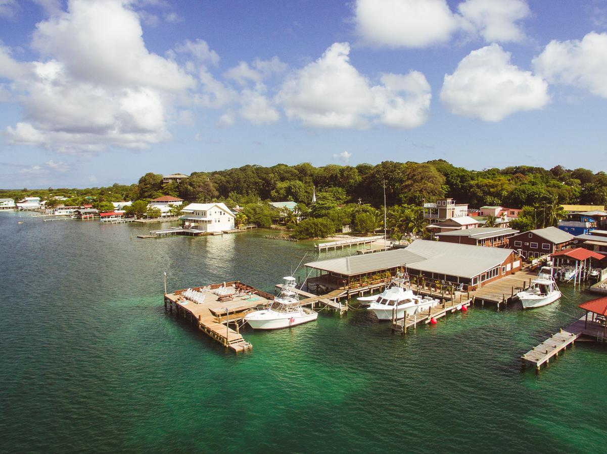 Utila Lodge Exterior foto